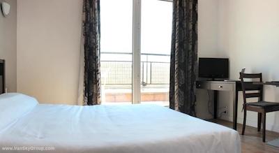 رسید له گرند پرادو