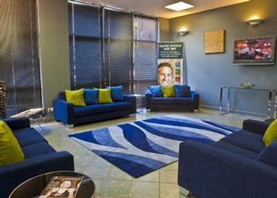 مترو هتل پرت سیتی