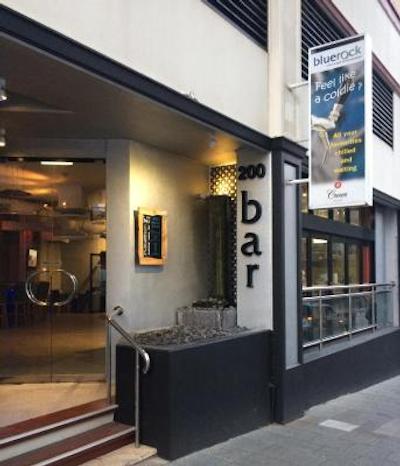 مترو هتل پرت سیتی