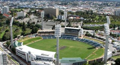 مترو هتل پرت سیتی