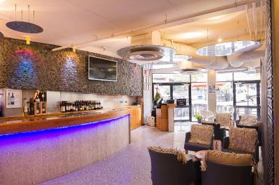 مترو هتل پرت سیتی