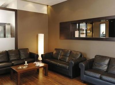 ان ‌اچ فرانکفورت ایرپورت وست