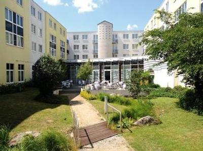 ان ‌اچ فرانکفورت ایرپورت وست