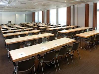 ان ‌اچ فرانکفورت ایرپورت وست