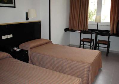 اچ ‌تاپ بی ‌سی ‌ان سیتی هتل