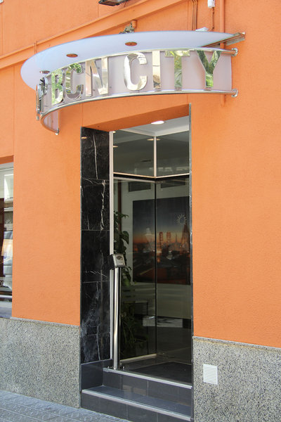 اچ ‌تاپ بی ‌سی ‌ان سیتی هتل