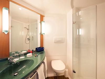 آیبیس برلین اسپنداو