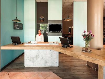 آیبیس برلین اسپنداو