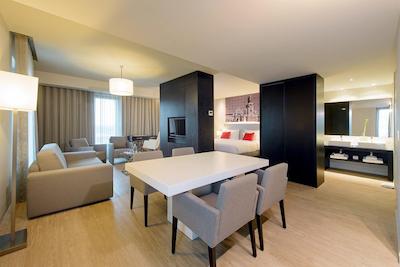 تریپ لیزبوا آئروپورتو