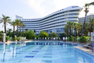 کنکورد دلوکس ریزورت