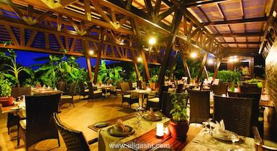 کنکورد دلوکس ریزورت