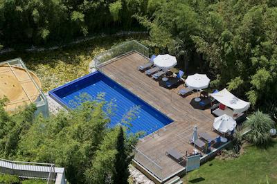 کنکورد دلوکس ریزورت