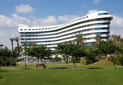 کنکورد دلوکس ریزورت