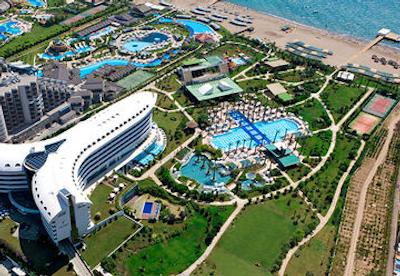 کنکورد دلوکس ریزورت