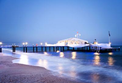 کنکورد دلوکس ریزورت