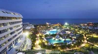 کنکورد دلوکس ریزورت