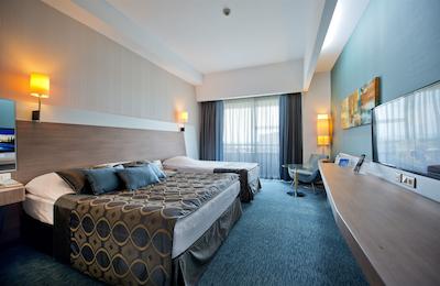 کنکورد دلوکس ریزورت