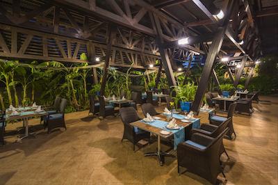 کنکورد دلوکس ریزورت