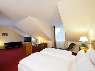 ان ‌اچ برلین پوتسدام کانفرنس سنتر