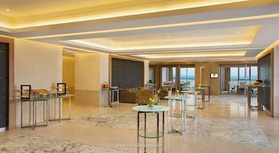 دابل تری بای هیلتون هتل دبی-جمیرا بیچ