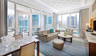 دابل تری بای هیلتون هتل دبی-جمیرا بیچ