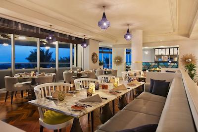 دابل تری بای هیلتون هتل دبی-جمیرا بیچ