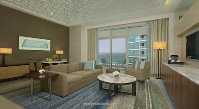 دابل تری بای هیلتون هتل دبی-جمیرا بیچ