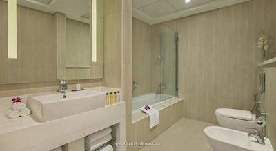 دابل تری بای هیلتون هتل دبی-جمیرا بیچ