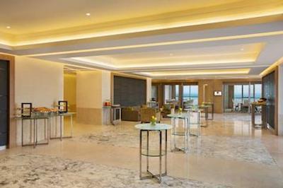 دابل تری بای هیلتون هتل دبی-جمیرا بیچ