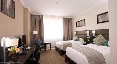 رویال ریویرا هتل