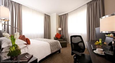 رویال ریویرا هتل