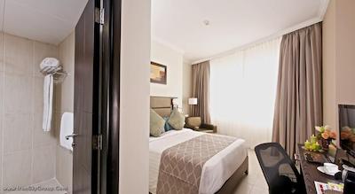 رویال ریویرا هتل