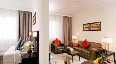 رویال ریویرا هتل