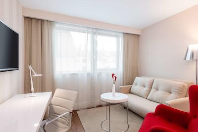 ان‌ اچ کالکشن فرانکفورت سیتی