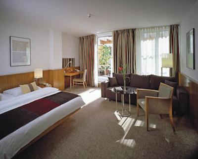 کی کی ماریا تریسیا