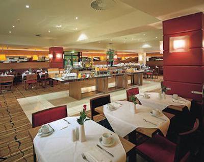 کی کی ماریا تریسیا