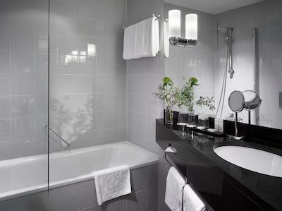 کی کی ماریا تریسیا