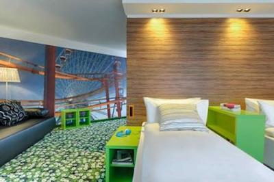 آیبیس استایلز وین سیتی هتل