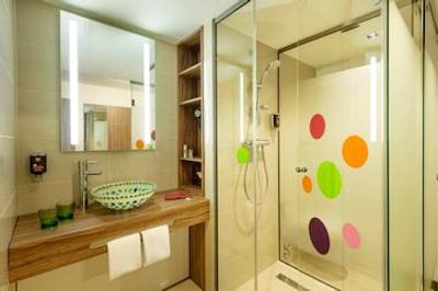 آیبیس استایلز وین سیتی هتل