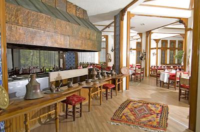 گرند پرستیژ هتل اند اسپا-ساید