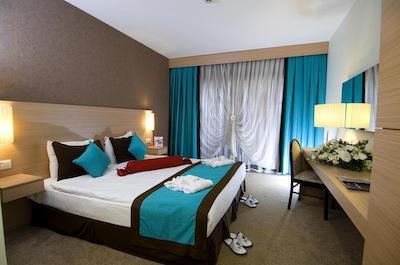 گرند پرستیژ هتل اند اسپا-ساید