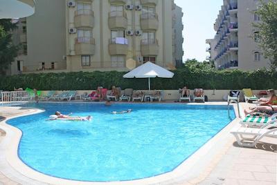 جیهان تورک هتل