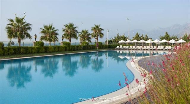 کراون پلازا آنتالیا