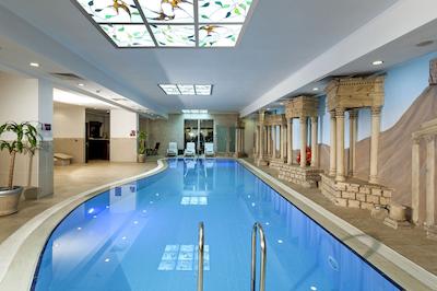 کراون پلازا آنتالیا