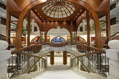 کراون پلازا آنتالیا