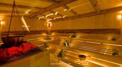 کراون پلازا آنتالیا