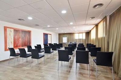 هتل اوتو هوگار