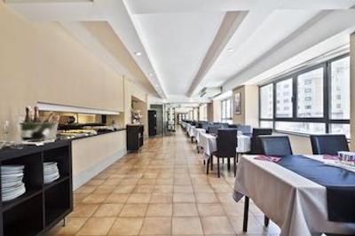 هتل اوتو هوگار