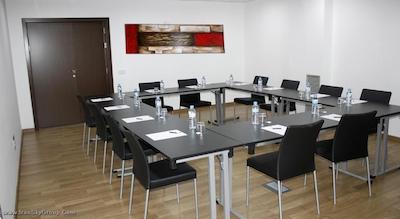 هتل اوتو هوگار