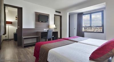 هتل اوتو هوگار